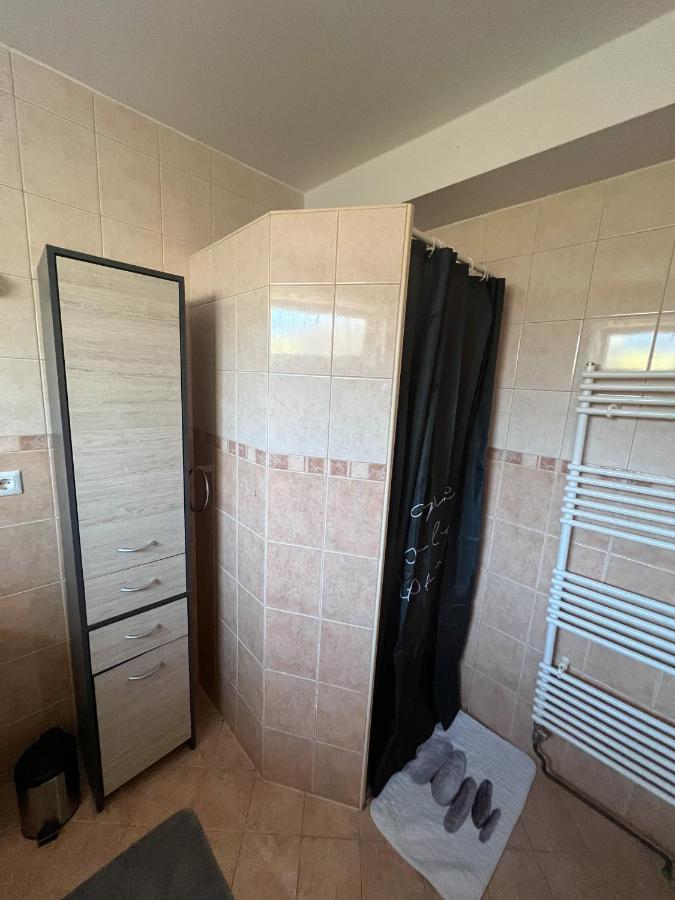 Lovely Basement Rental Блед Экстерьер фото