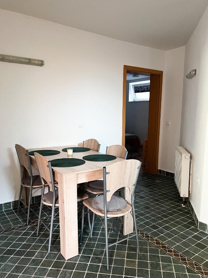 Lovely Basement Rental Блед Экстерьер фото