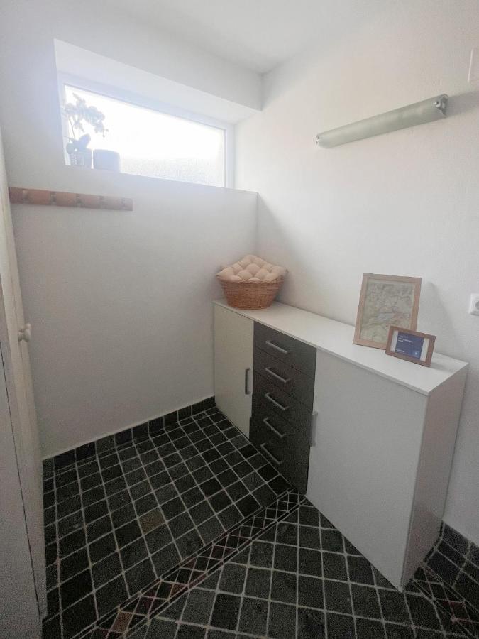 Lovely Basement Rental Блед Экстерьер фото